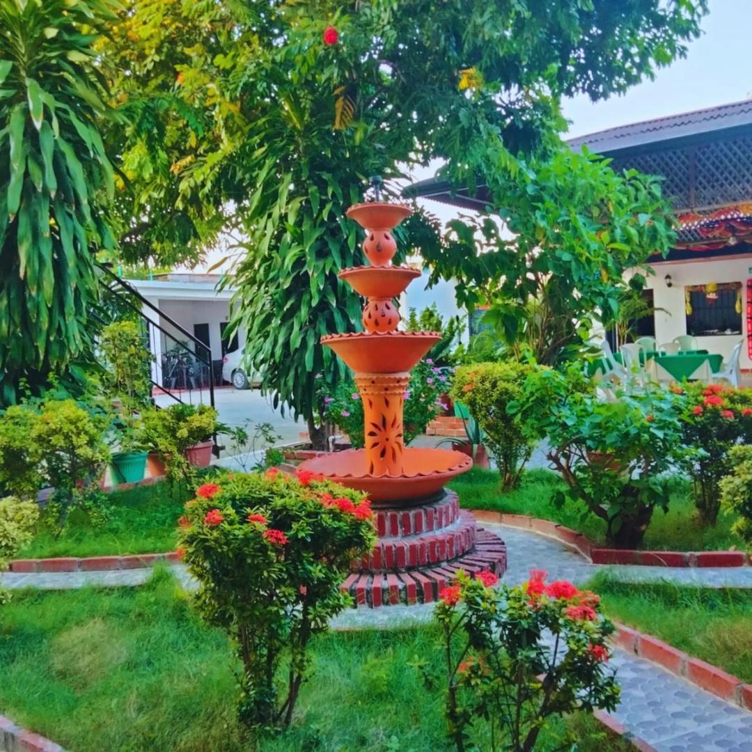 Hotel Colonial Вилявеха Екстериор снимка